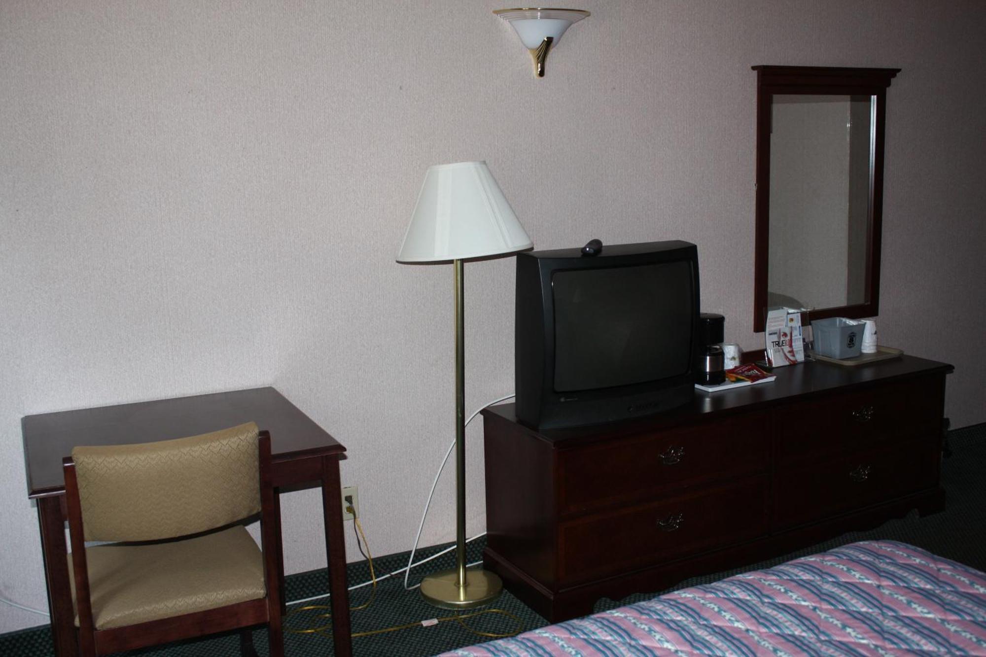 Quality Inn Уест Хейвън Екстериор снимка